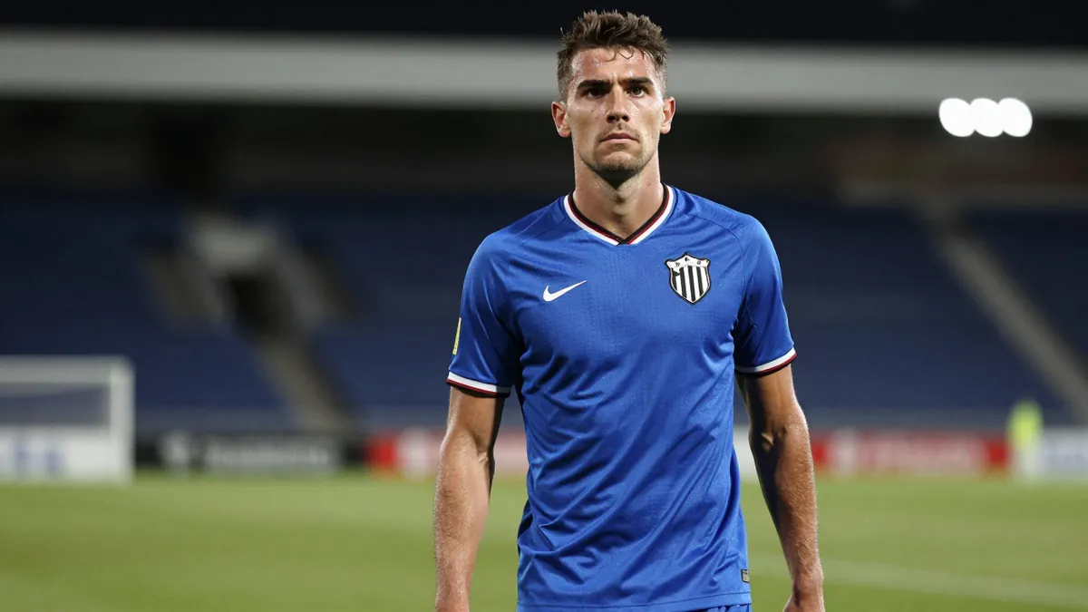 Cercle Brugge weigert aanbod voor Hugo Siquet: 'Speler onverkoopbaar'