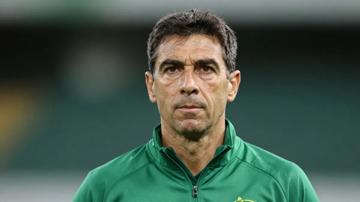 The 40-year-old Milicevic, dismissed by AA Gent fourteen months ago, will make his debut as Cercle Brugge assistant coach...