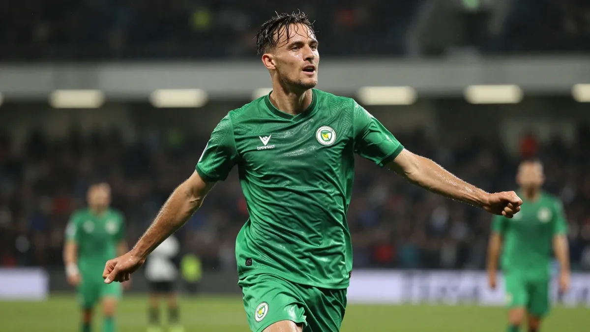 De 21-jarige Fin Juho Talvitie werd uitgeroepen tot beste man op het veld voor Lommel in de wedstrijd tegen Cercle...